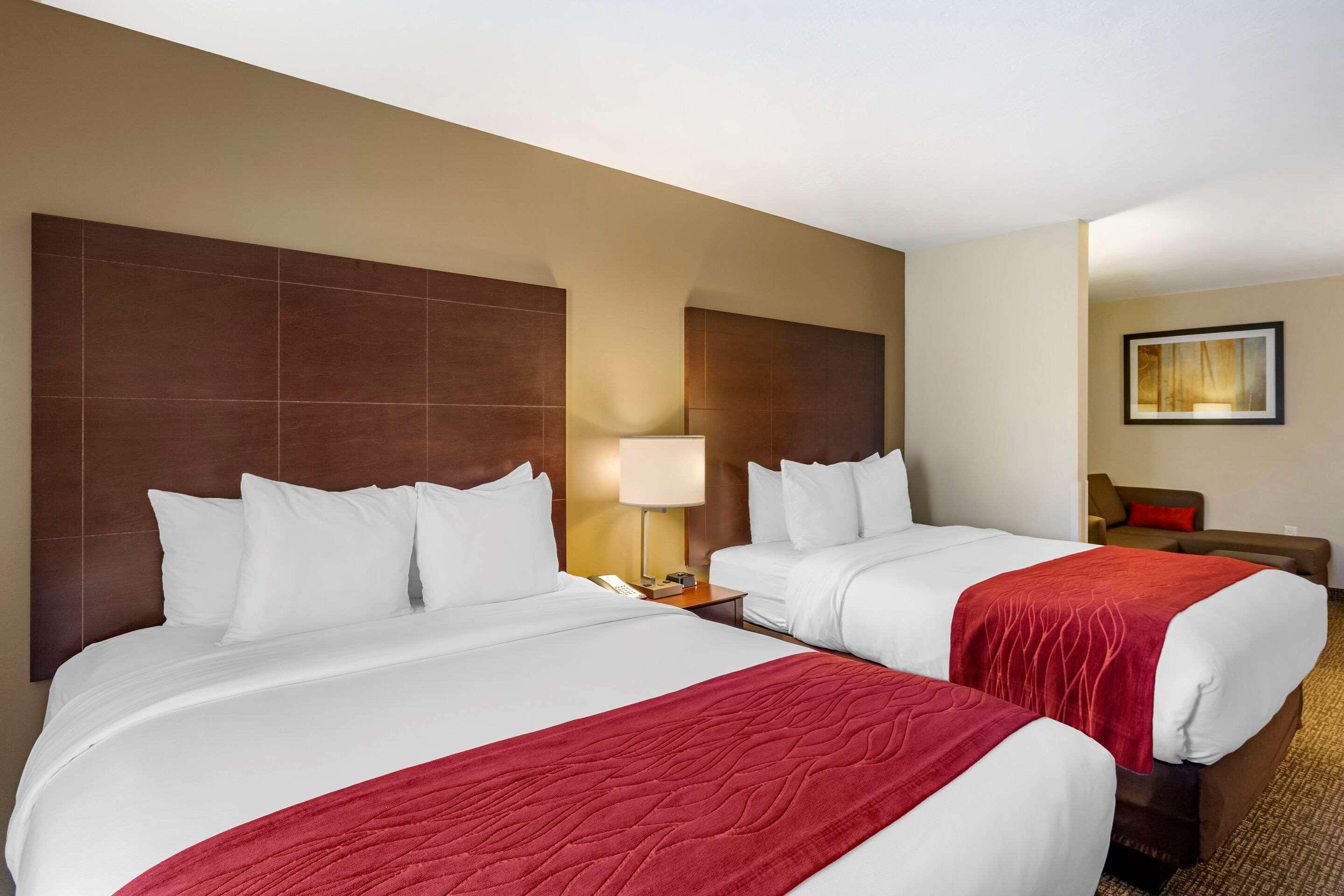Comfort Inn & Suites Tooele-Salt Lake City Exterior photo
